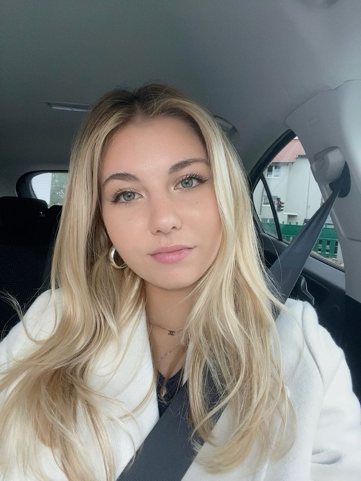 Leah R.